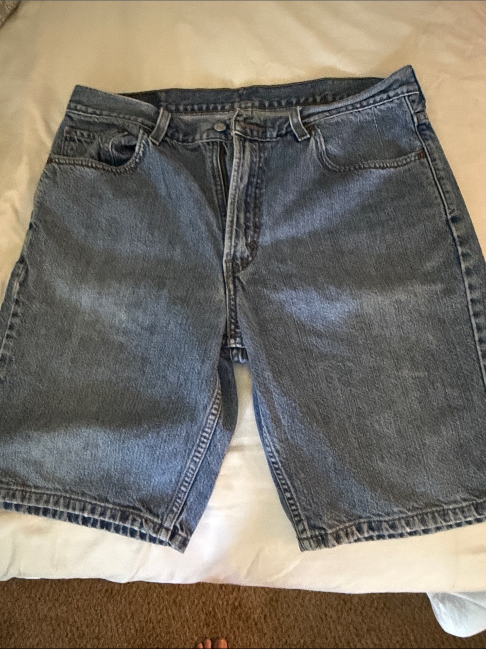Levi's Men's Denim Shorts in Medium Blue Wash